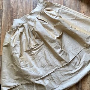 🛑 SOLD ‼️ CHAMPAGNE SEMI-FORMAL SKIRT — NWOT